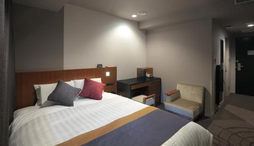 Double Room - Non-Smoking 