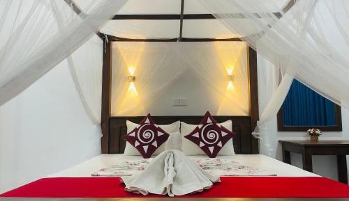 Triple Room with Balcony