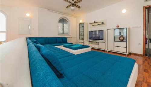 Five-Bedroom Holiday Home