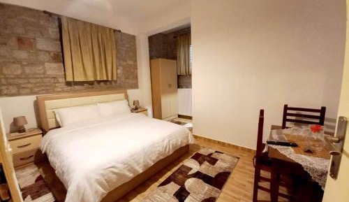 Family Room with Mountain View