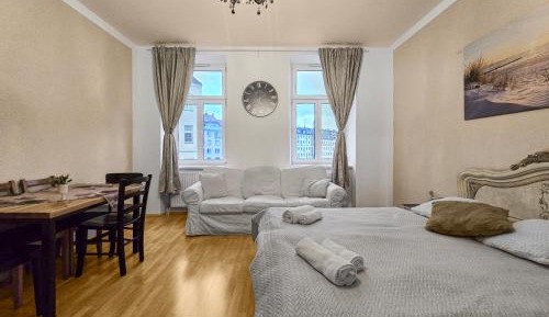 Three-Bedroom Standard Apartment