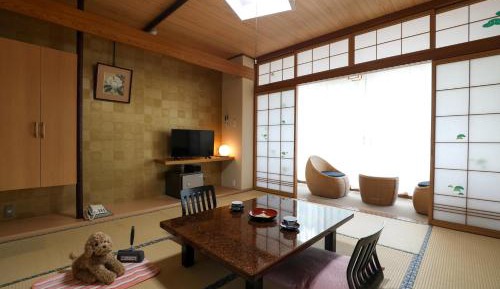 Japanese-Style Room