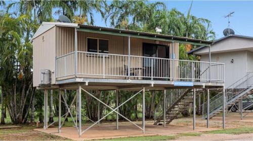 Standard Studio Cabin - Sleeps 2