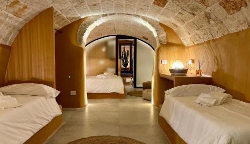 Deluxe Quadruple Room