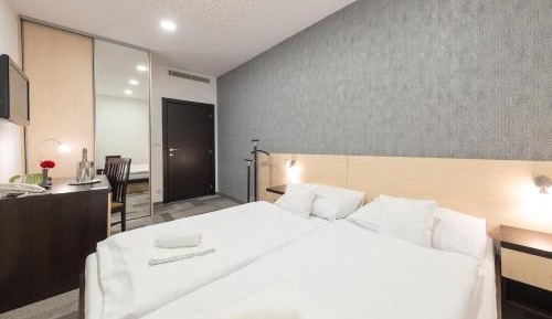 Two-Bedroom Suite