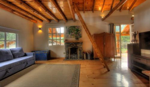Studio with Mountain View