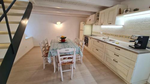 Apartment - Split Level