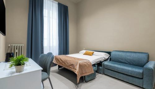 Family Room (2 Adults + 2 Children)