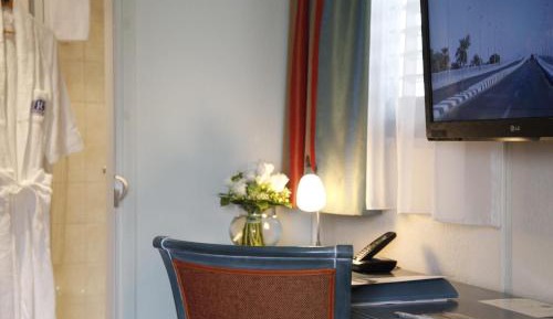 Small Single Room
