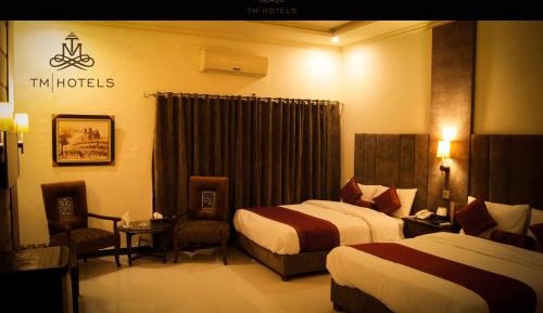 Deluxe Family Suite