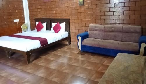 Double Room with Balcony (3 Adults)