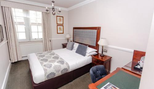 Classic Double Room