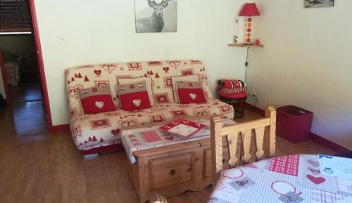 Apartment (4 Adults)