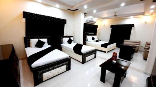 Deluxe Triple Room
