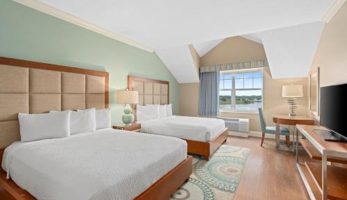 King Room with Lake View