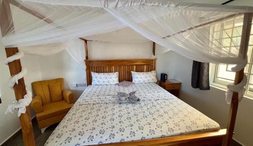 Double Room with Pool View