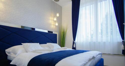 Deluxe Double Room with Shower