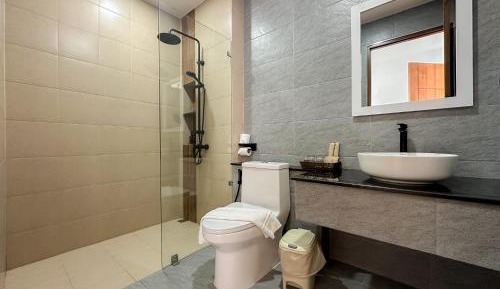 Twin Room with Pool View