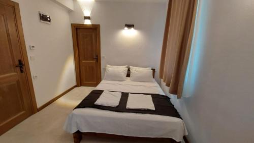 Double Room with Pool View