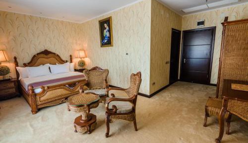 Deluxe Standard Double Room - Adults only 