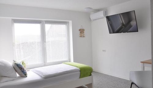 Single Room with Private Bathroom