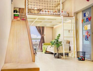 Studio Apartment with Queen Bed