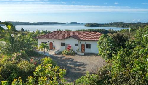 Villa with Sea View