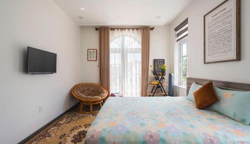 King Room with Balcony