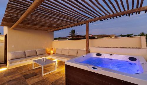 Suite with Hot Tub
