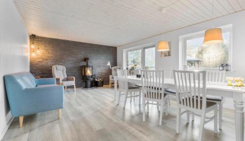 Four-Bedroom Holiday Home
