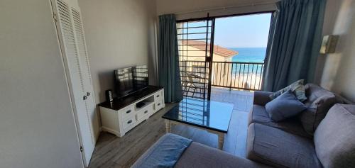 Two-Bedroom Apartment with Sea View