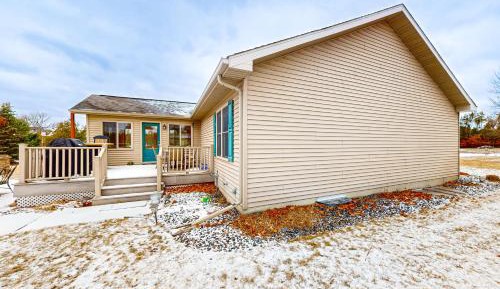 Three Bedroom holiday home 