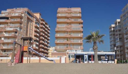 Two-Bedroom Apartment with Terrace and Sea View