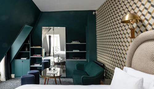 Room "Sous Les Toits 82 ft²"