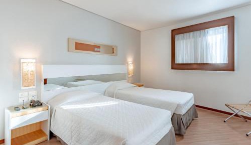 Luxury Twin Room
