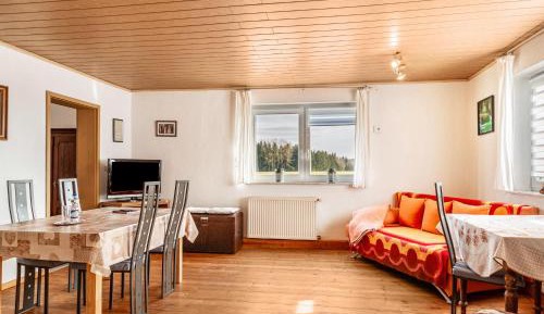 Superior One-Bedroom Apartment