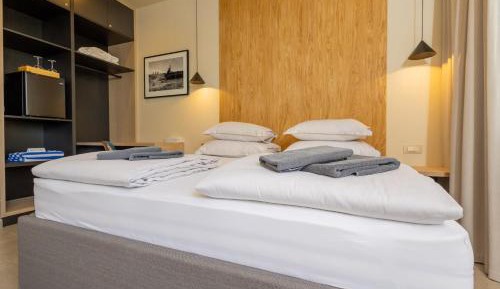 Deluxe Double Room with Balcony and Sea View