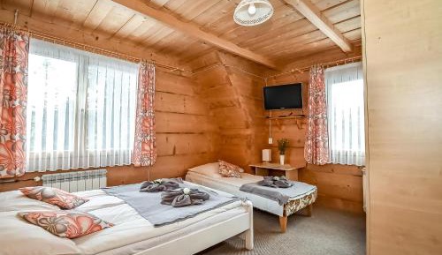 Quadruple Room with Mountain View