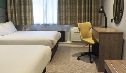 Standard Double Room with Two Double Beds