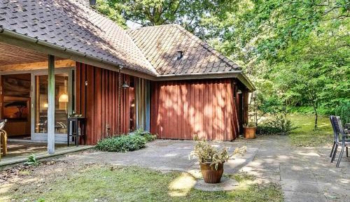 Three-Bedroom Holiday Home 