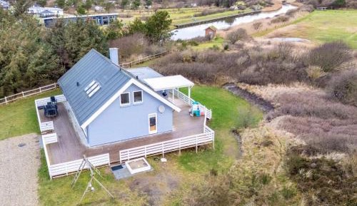 Six-Bedroom Holiday Home