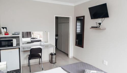 Double Room with Pool View