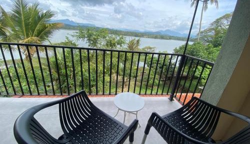 Double Room with Lake View