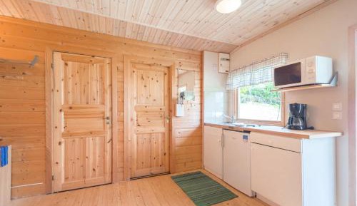 One-Bedroom Cottage