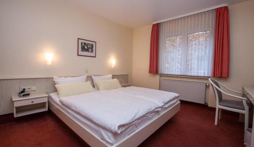 Comfort Double Room with Courtyard View
