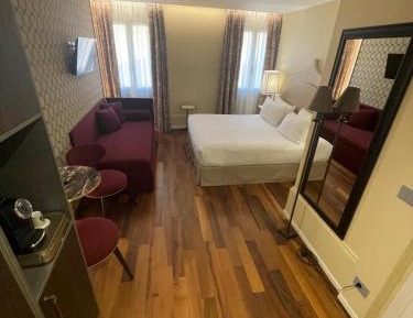 King Suite