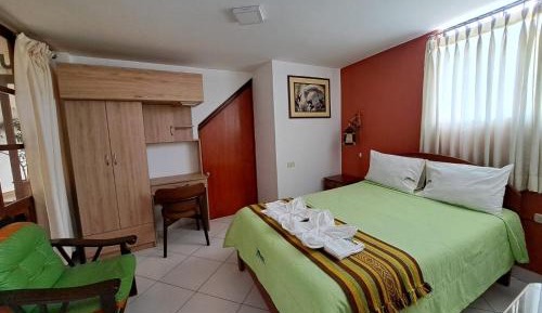 Deluxe Queen Room