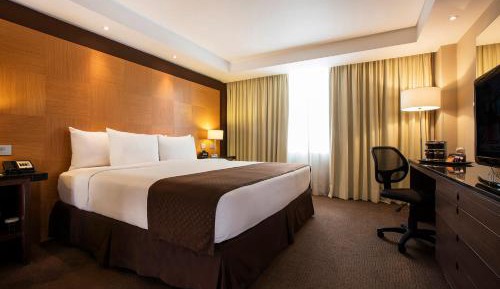 Standard King Room