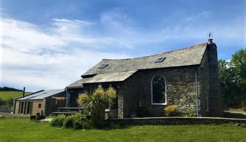 Three-Bedroom Holiday Home 