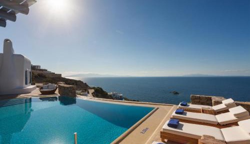 Villa Daphne with  Private Pool & Sunset View